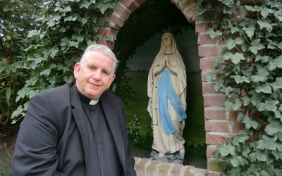 Een ontmoeting met Vormheer, rector en priester Patrick Kuipers